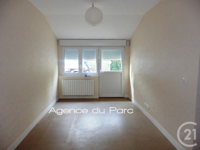 Appartement F2 à louer - 2 pièces - 36.32 m2 - YVETOT - 76 - HAUTE-NORMANDIE - Century 21 Agence Du Parc