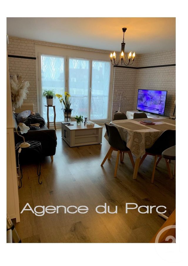 Appartement F3 à louer - 3 pièces - 78.19 m2 - RIVES EN SEINE - 76 - HAUTE-NORMANDIE - Century 21 Agence Du Parc